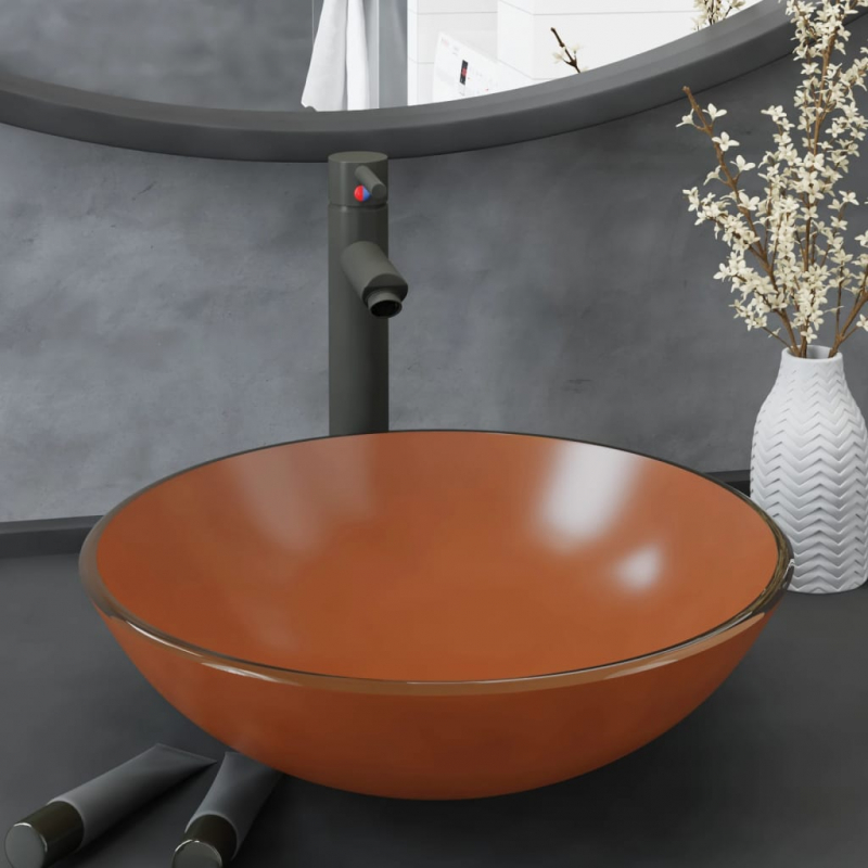 Badezimmer Waschbecken mit Wasserhahn und Ablaufgarnitur Braun